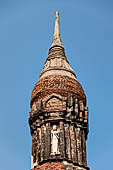 Thailand, Old Sukhothai - Wat Traphang Ngoen, chedi built in the shape of a lotus bud with four niches enshrining Buddha images. 